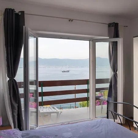 Villa Fjaba - By The Sea - With The Big Terraces & Great Sea View Trogir Exterior photo