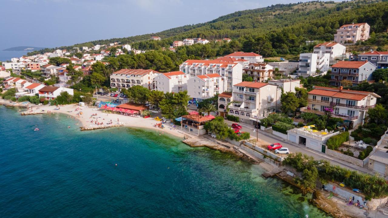 Fjaba - By The Sea - With The Big Terraces & Great Sea View Trogir