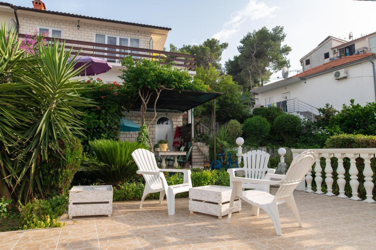 Fjaba - By The Sea - With The Big Terraces & Great Sea View *