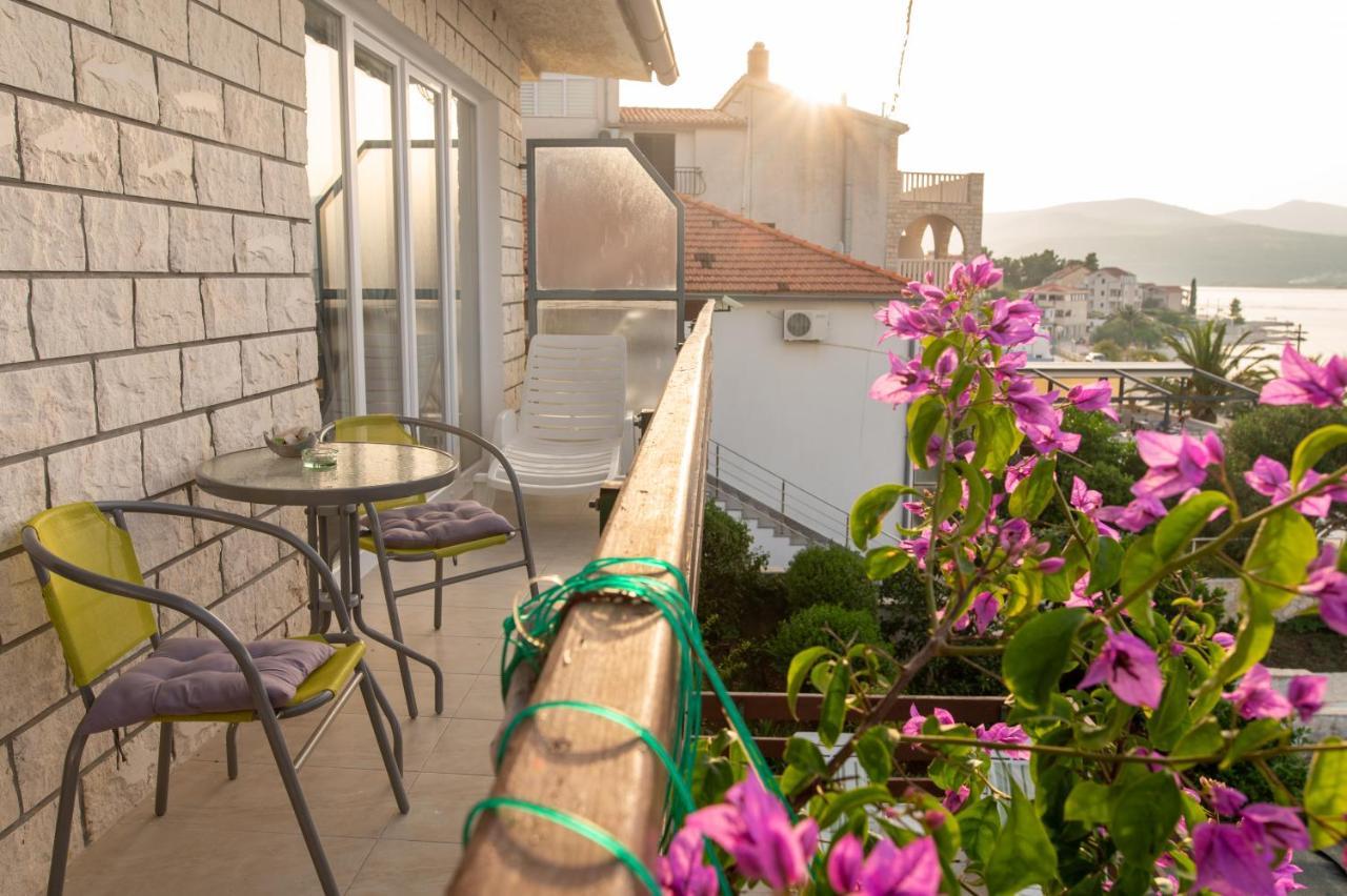 Apartman Fjaba - By The Sea - With The Big Terraces & Great Sea View *