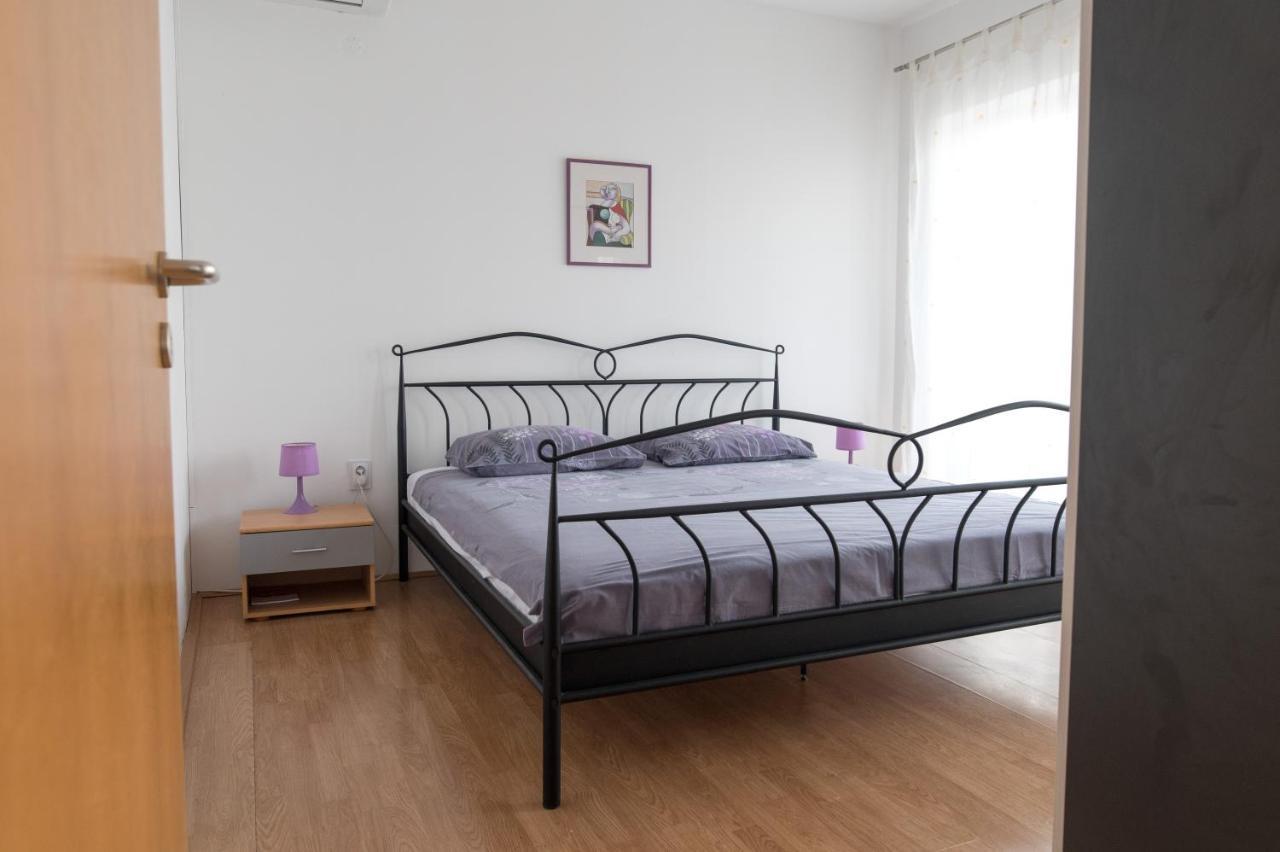 Apartman Fjaba - By The Sea - With The Big Terraces & Great Sea View *