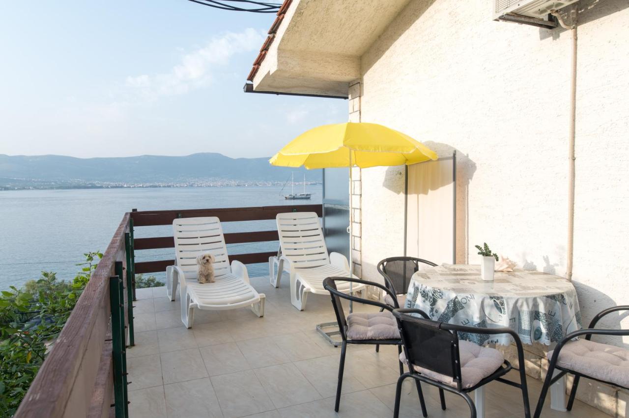 Fjaba - By The Sea - With The Big Terraces & Great Sea View Trogir