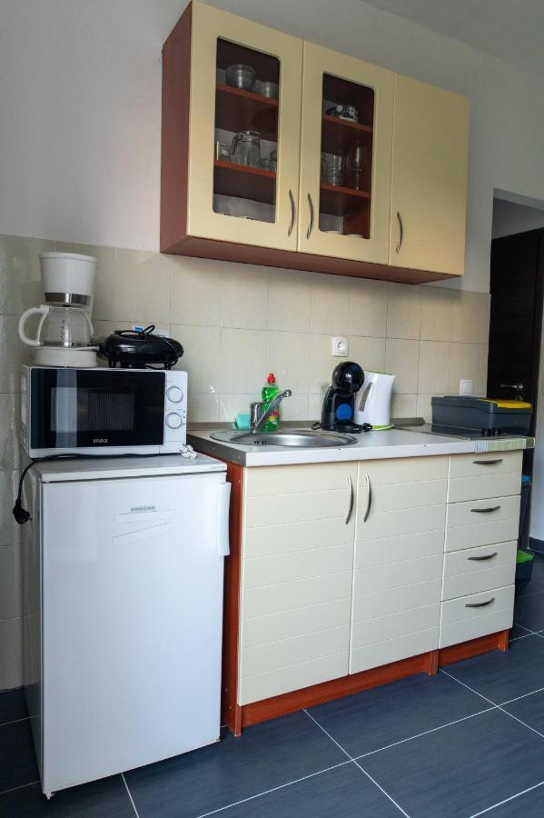 Apartma Fjaba - By The Sea - With The Big Terraces & Great Sea View Trogir
