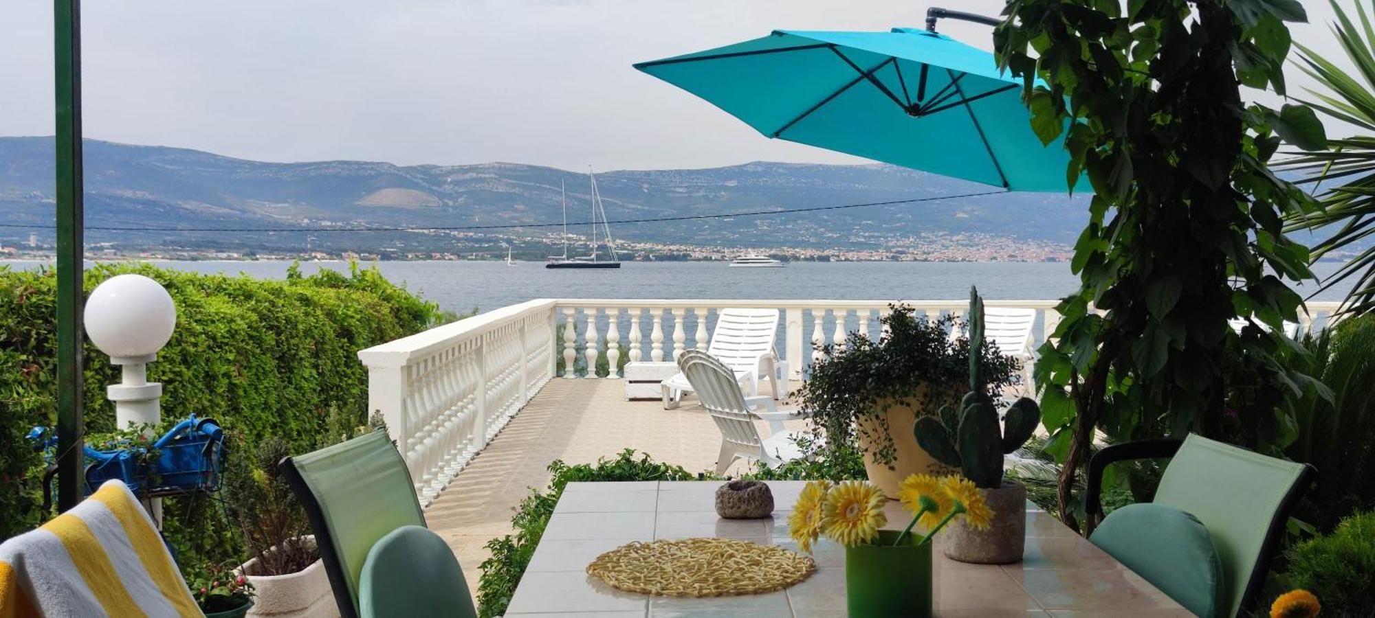 Apartman Fjaba - By The Sea - With The Big Terraces & Great Sea View *